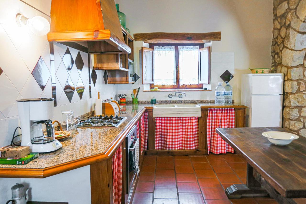 Masia Pou De La Vinya Sitges Esterno foto