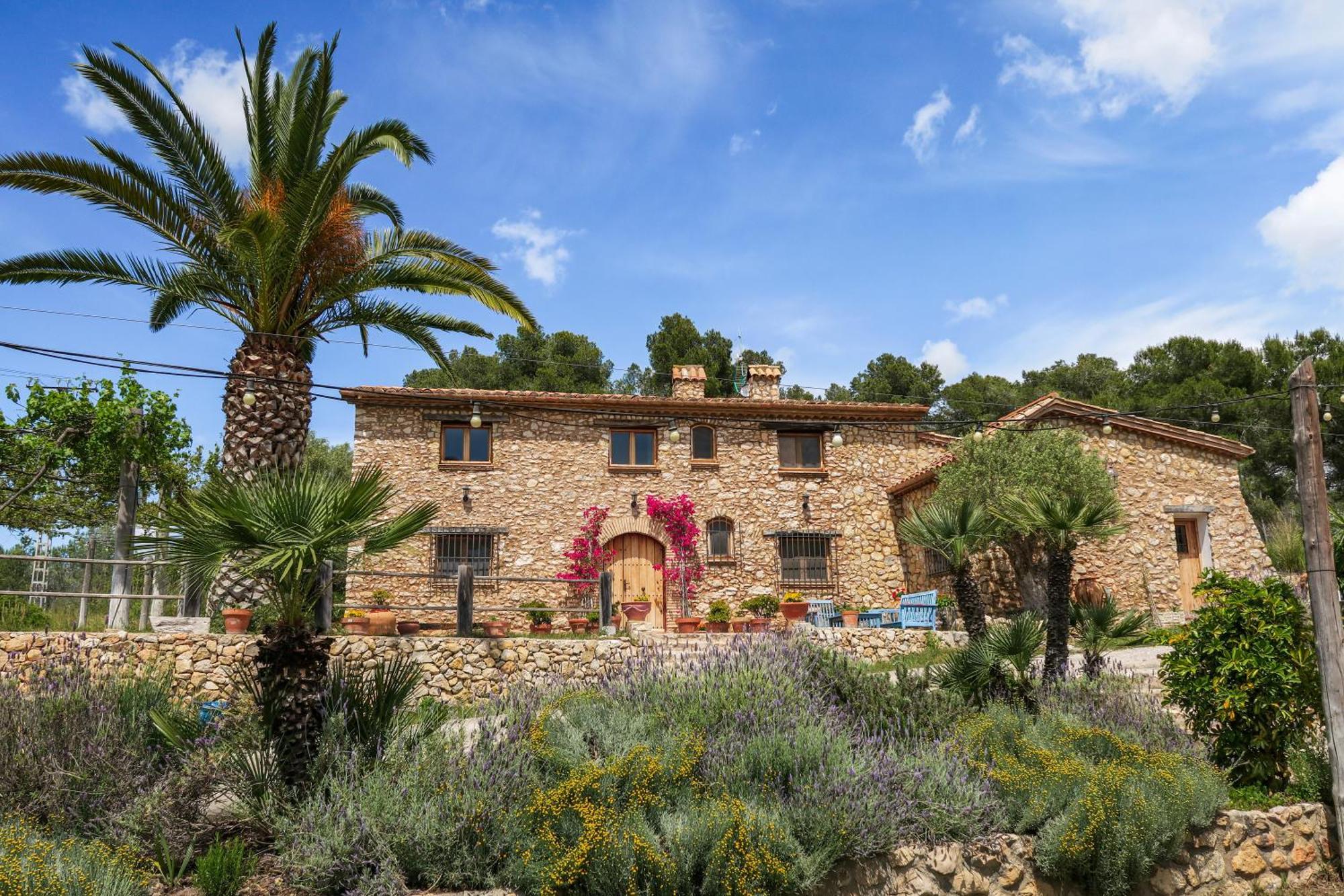 Masia Pou De La Vinya Sitges Esterno foto