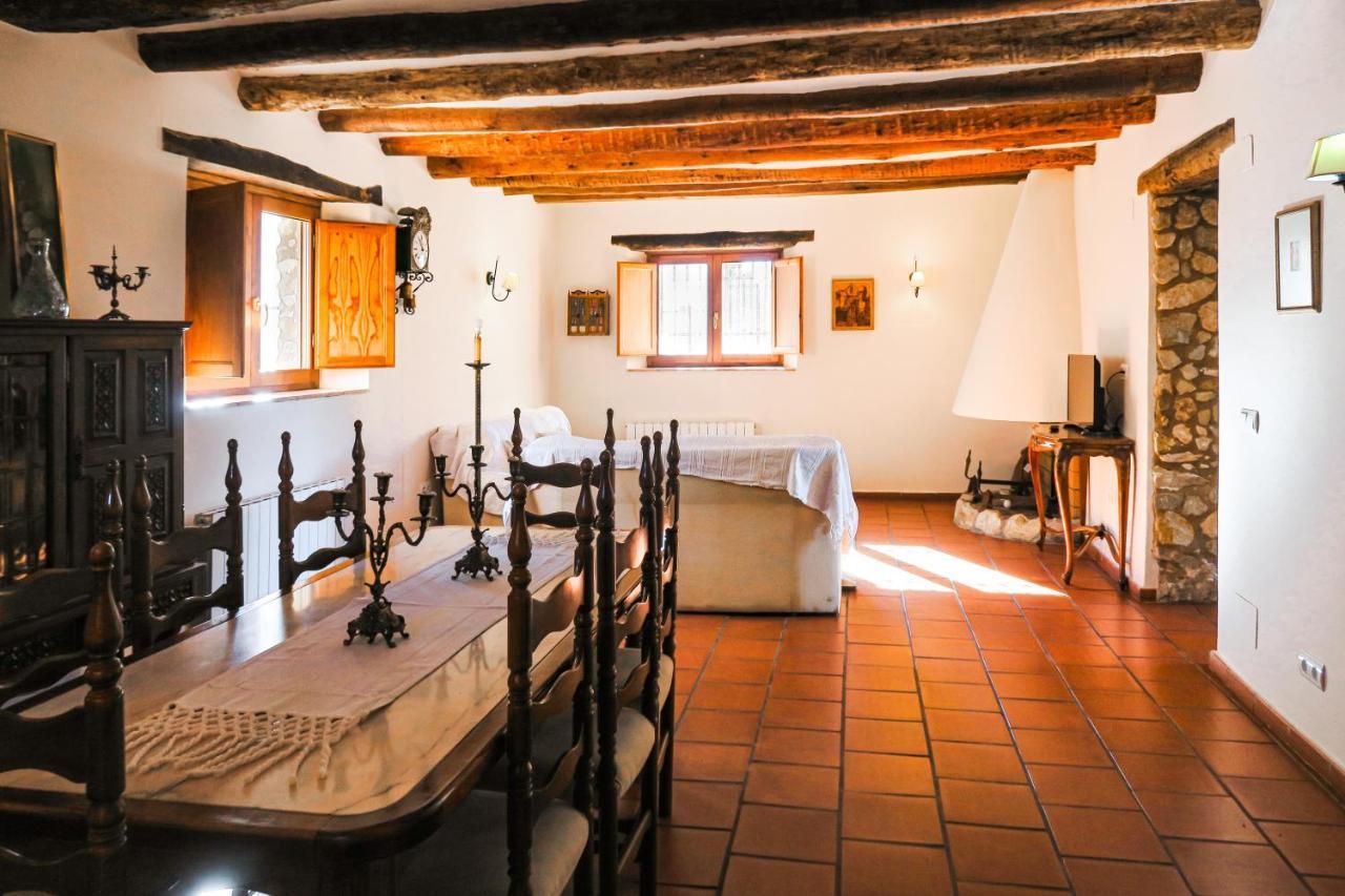 Masia Pou De La Vinya Sitges Esterno foto