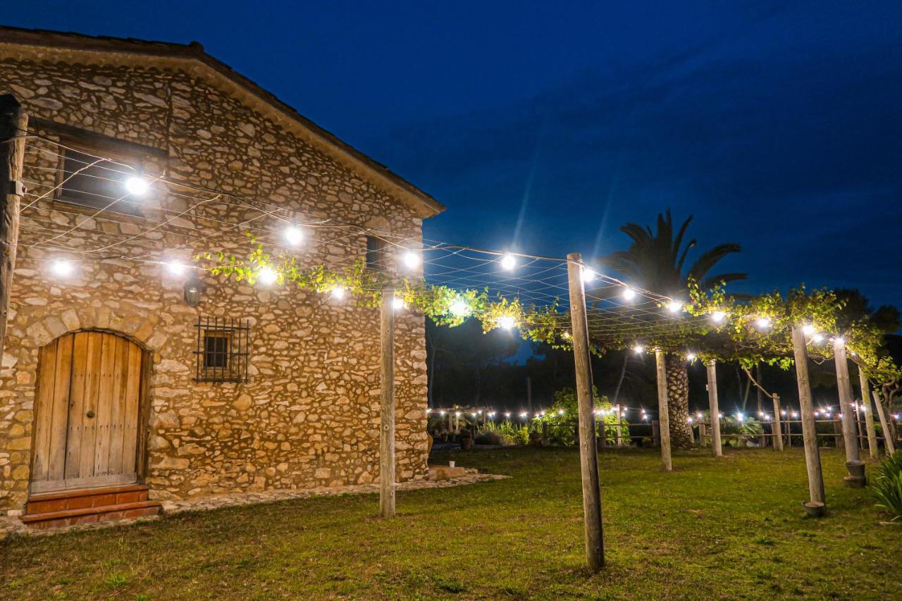 Masia Pou De La Vinya Sitges Esterno foto